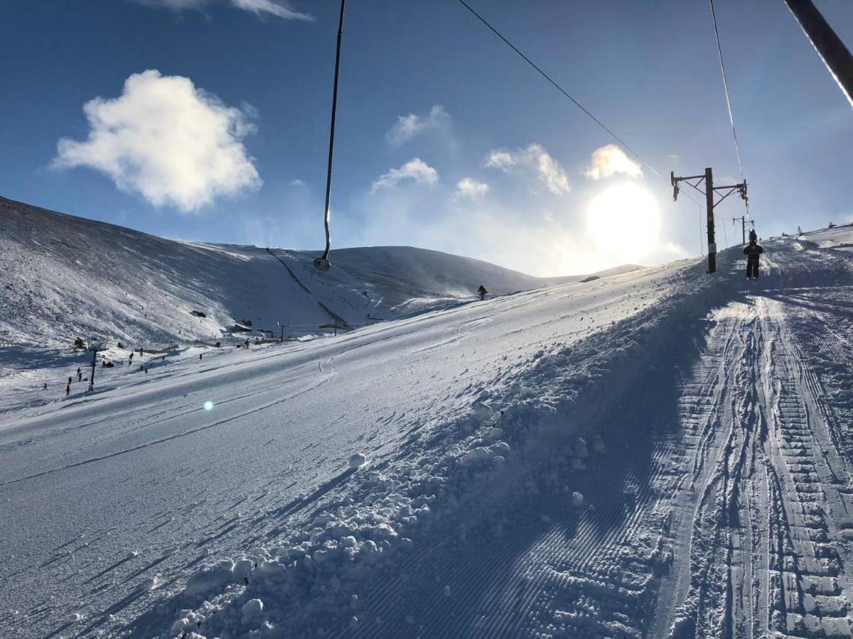 Stelvio Lägenhet Aviemore Exteriör bild